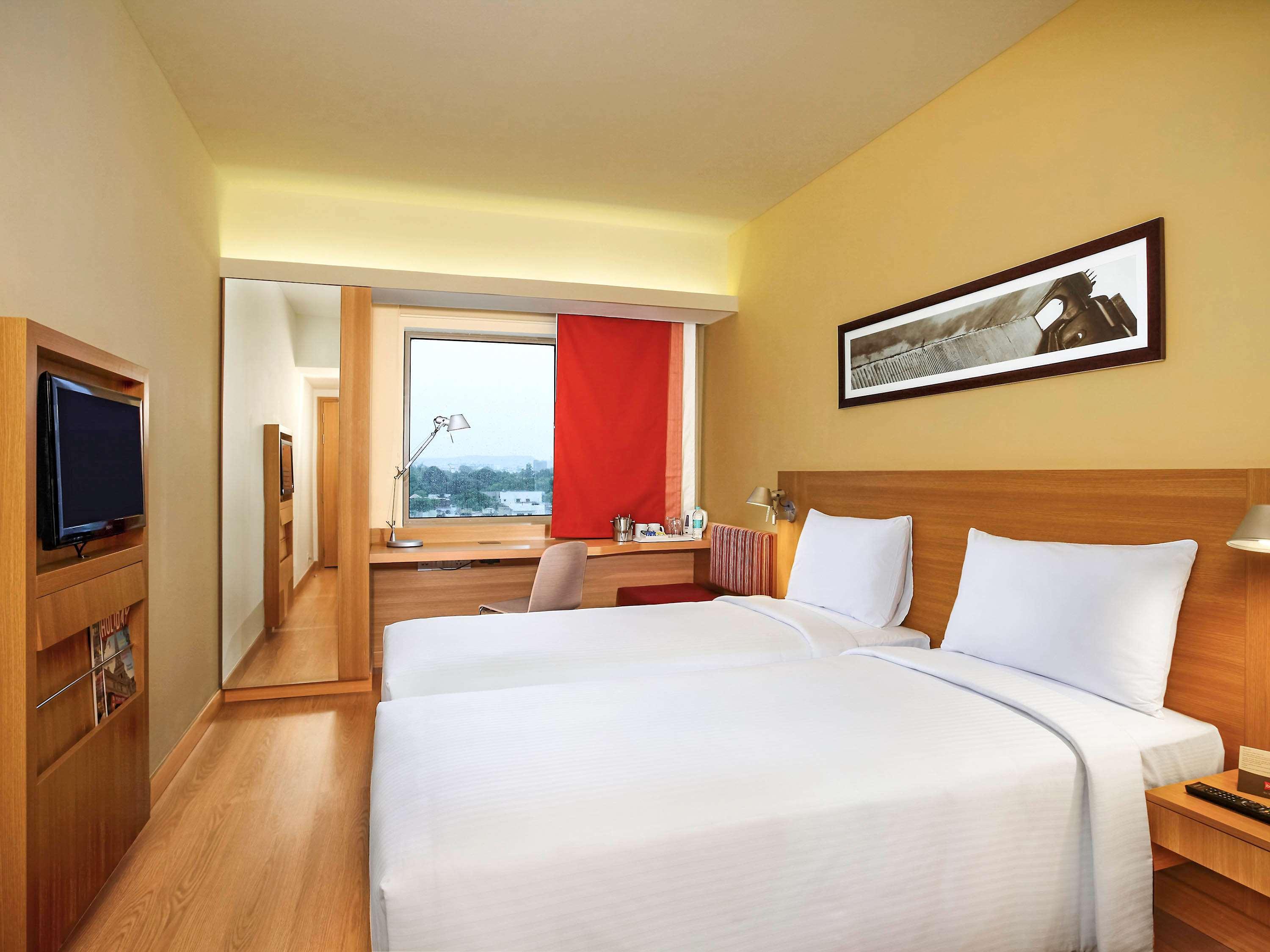 Ibis Bengaluru Hosur Road - An Accor Brand Hotel Buitenkant foto