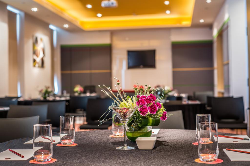 Ibis Bengaluru Hosur Road - An Accor Brand Hotel Buitenkant foto
