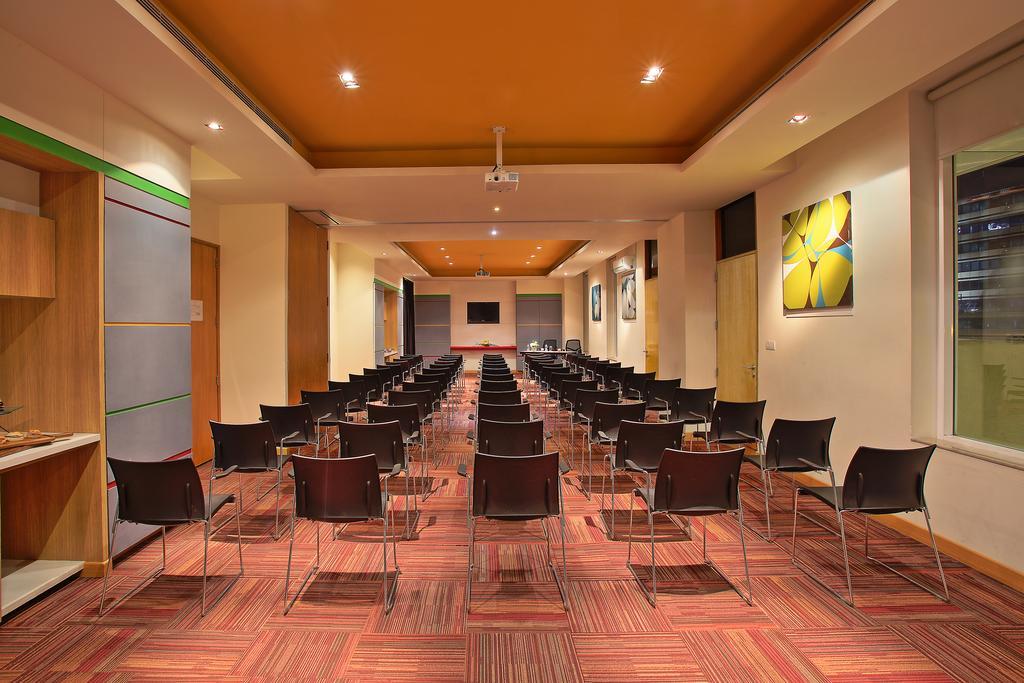 Ibis Bengaluru Hosur Road - An Accor Brand Hotel Buitenkant foto