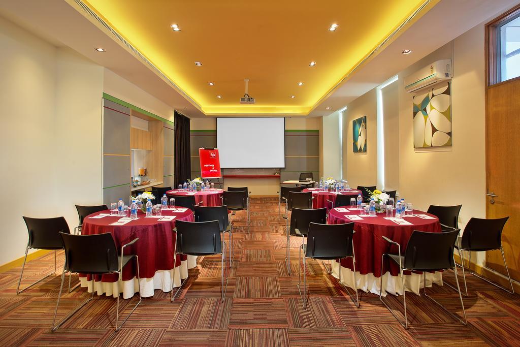 Ibis Bengaluru Hosur Road - An Accor Brand Hotel Buitenkant foto