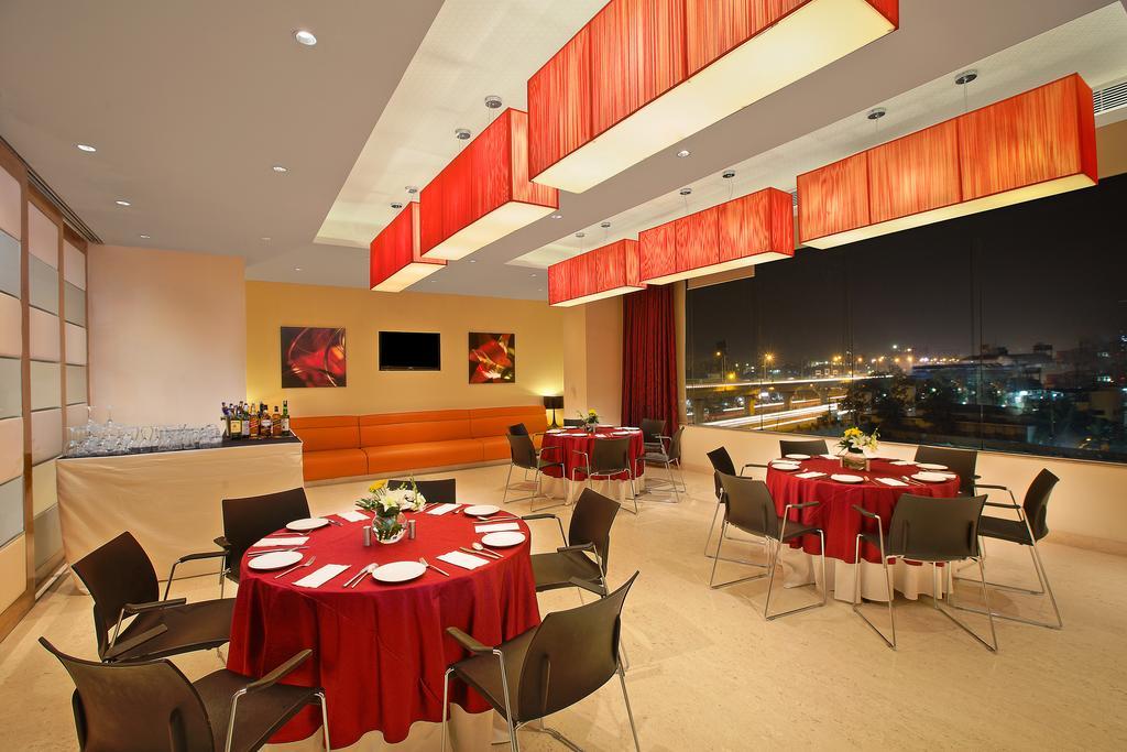 Ibis Bengaluru Hosur Road - An Accor Brand Hotel Buitenkant foto